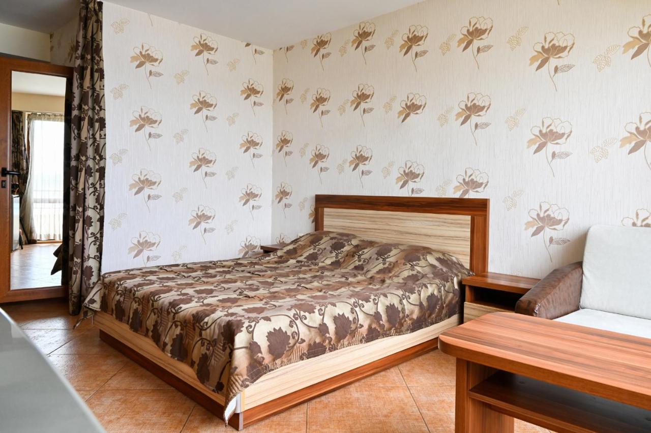 Complex Chayka Guest House 比亚拉 外观 照片
